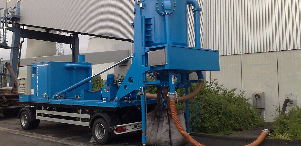 VacTrailer 6000 D 80 CAT для удаления катализатора